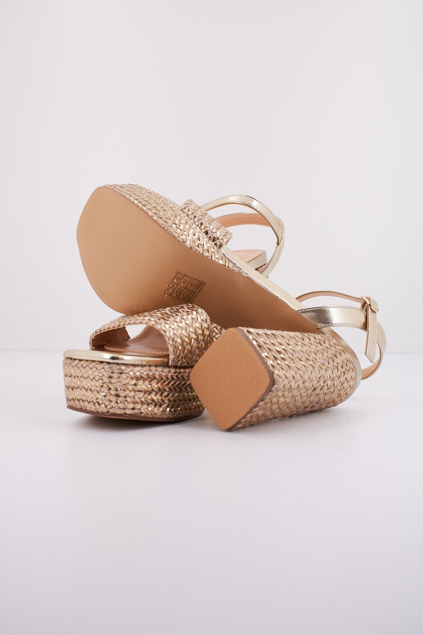 ALTRIMENTI VAT en color GOLD  (4)