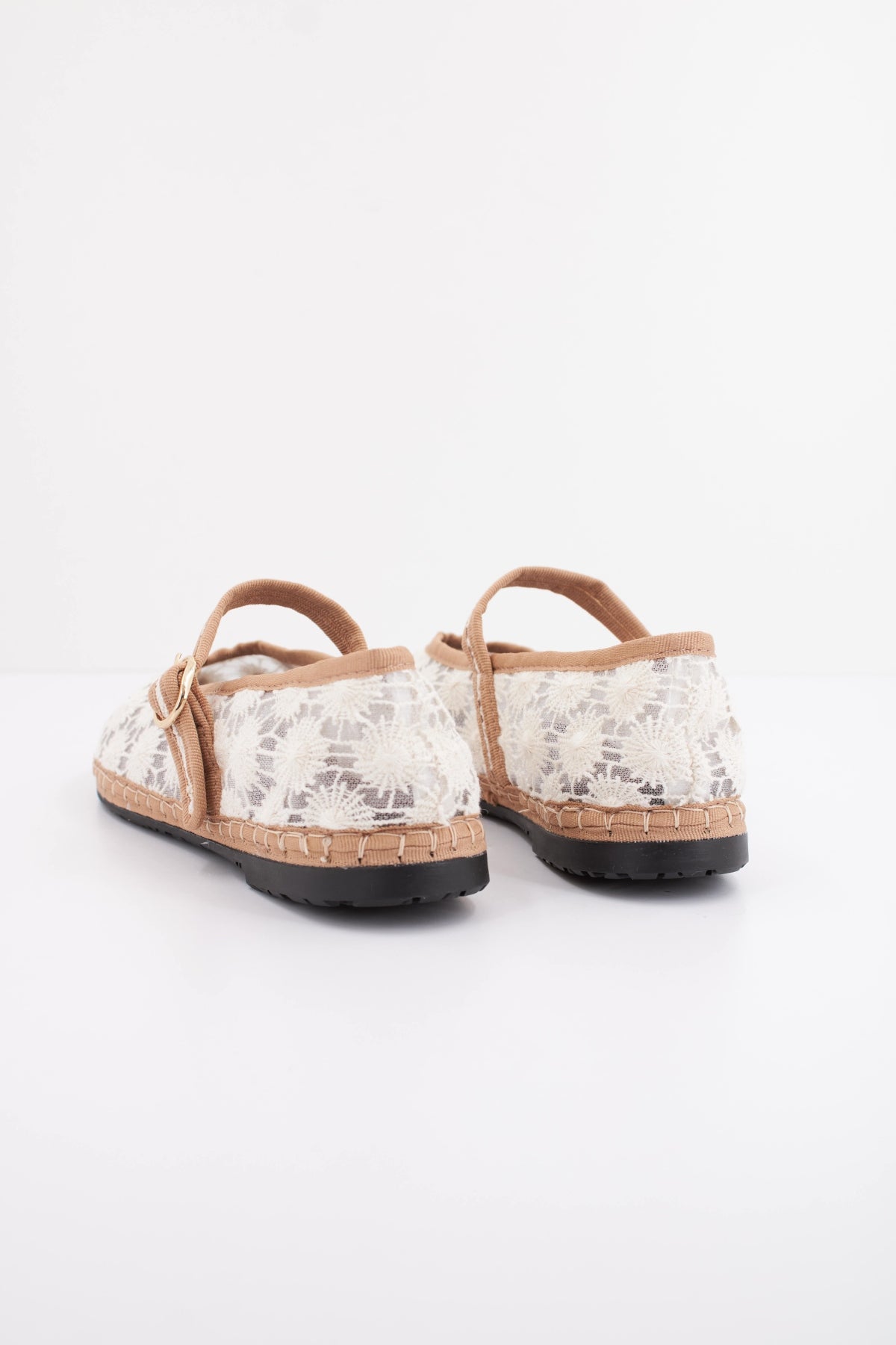 FLABELUS PIERRE  en color BEIGE  (4)