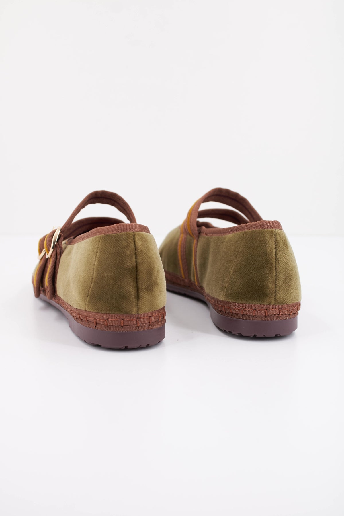FLABELUS CLAIRE V en color MUSTARD  (4)