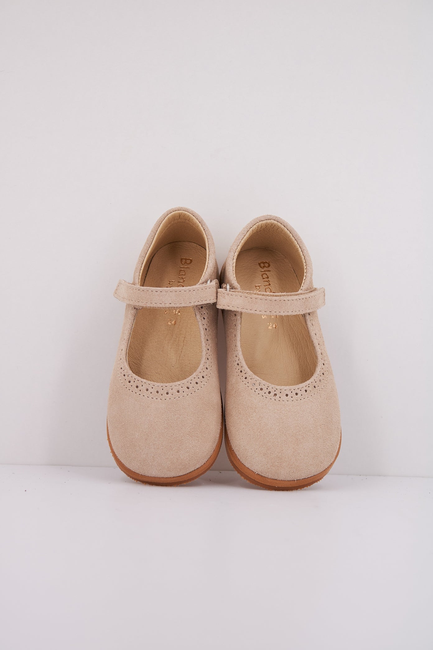 BLANDITOS PRAGABD  en color ARENA  (3)