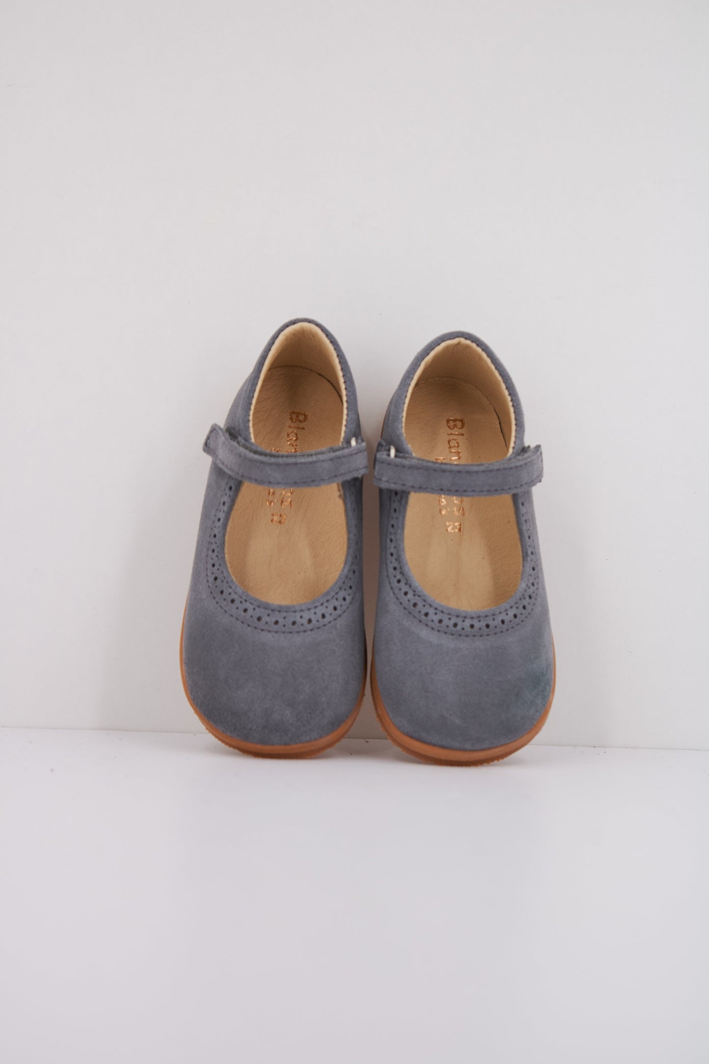 BLANDITOS PRAGABD  en color GRIS  (3)