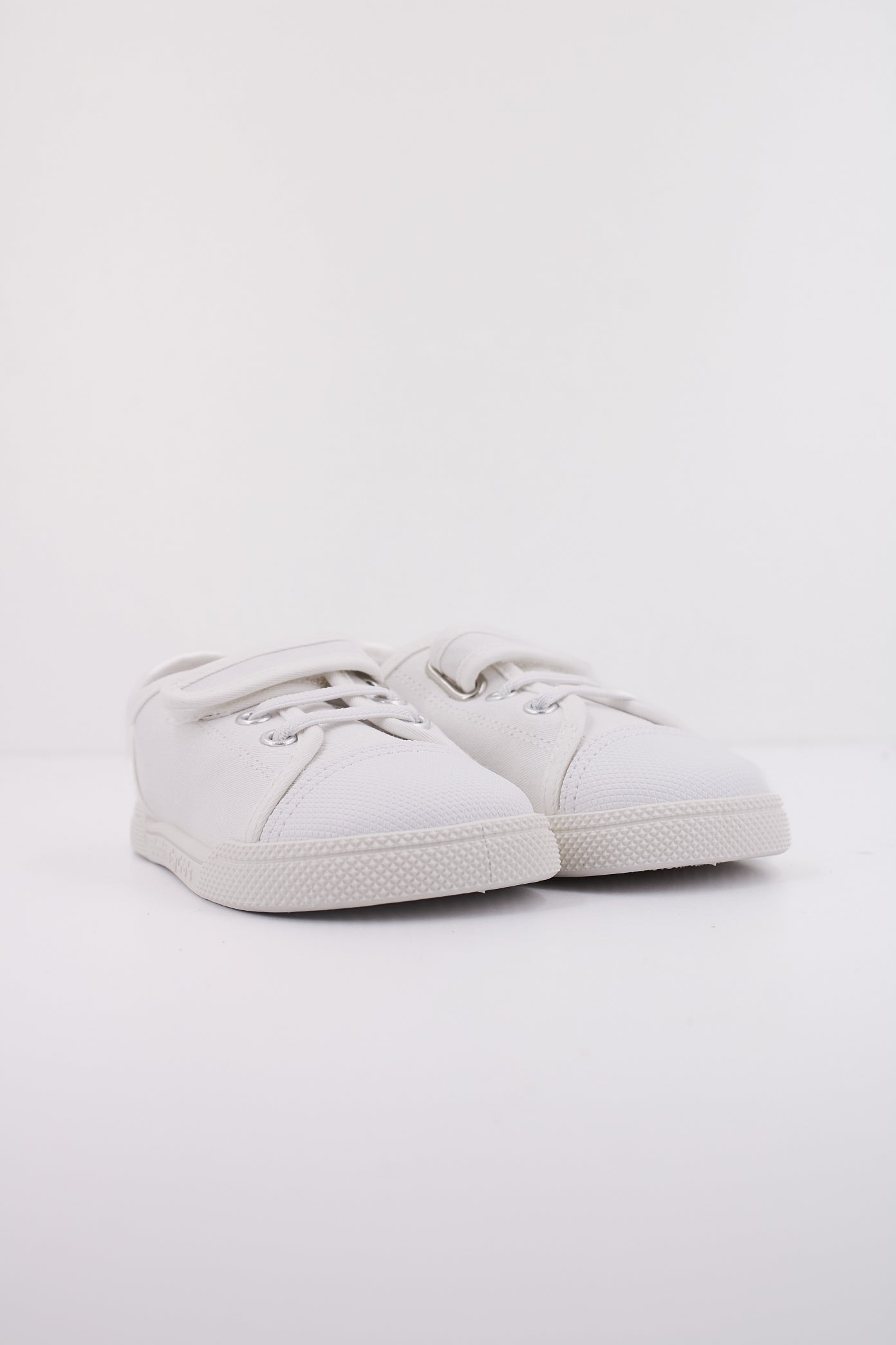 BLANDITOS SANDIABD en color BLANCO  (2)