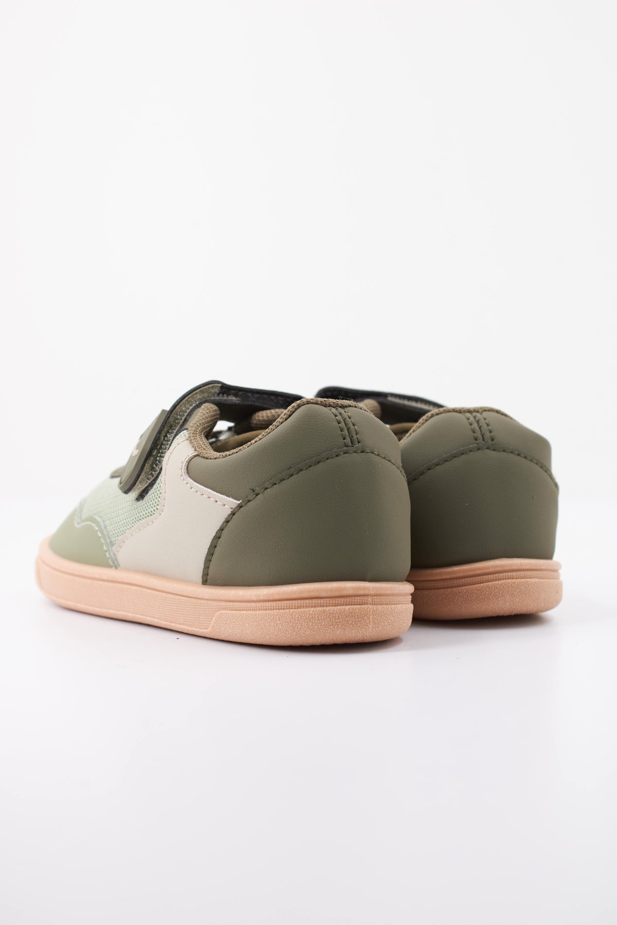 BLANDITOS PLATYBD DEPORTIVA CI en color VERDE  (4)