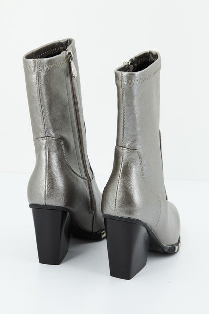 NOA HARMON N  en color PLATAVIEJA  (3)