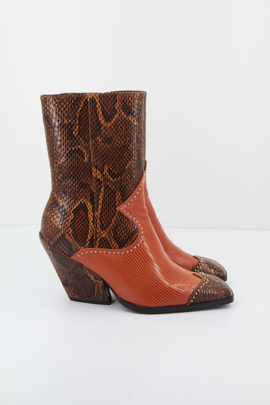 NOA HARMON CRIATINA en color MLTMRRN  (2)