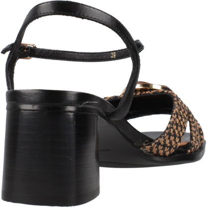 NOA HARMON CARMEN en color NGRCUE  (3)