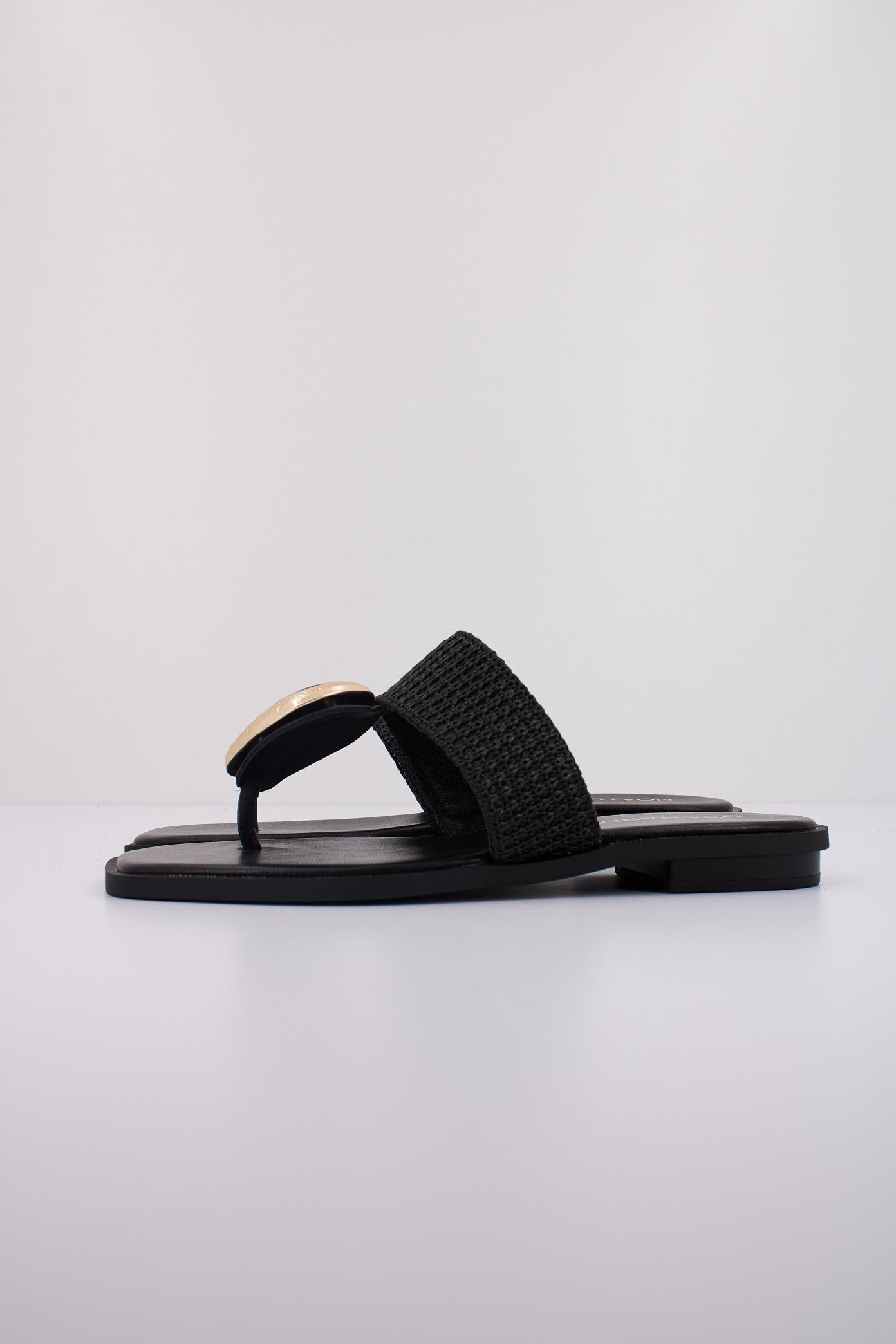 NOA HARMON ESCLAVA AMALFI en color NEGRO  (1)