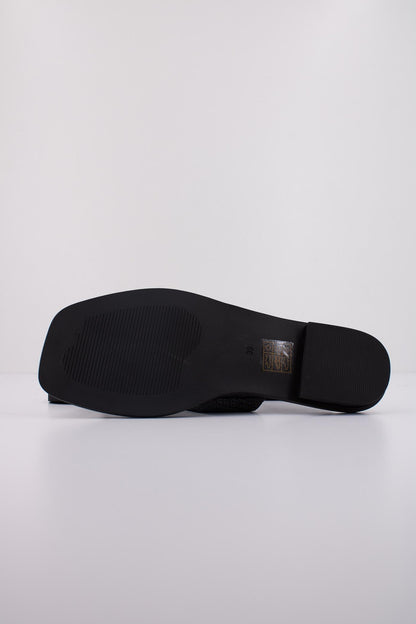 NOA HARMON ESCLAVA AMALFI en color NEGRO  (5)