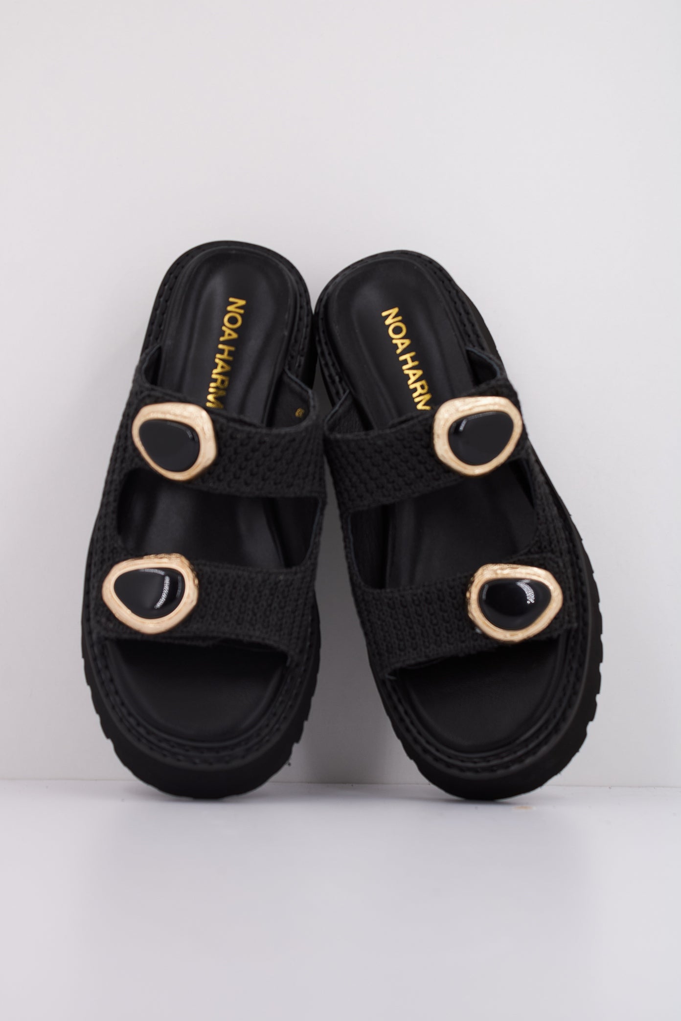 NOA HARMON HEAVEN en color NEGRO  (3)