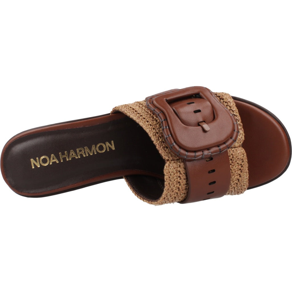 NOA HARMON VALERIA en color CUERO  (7)