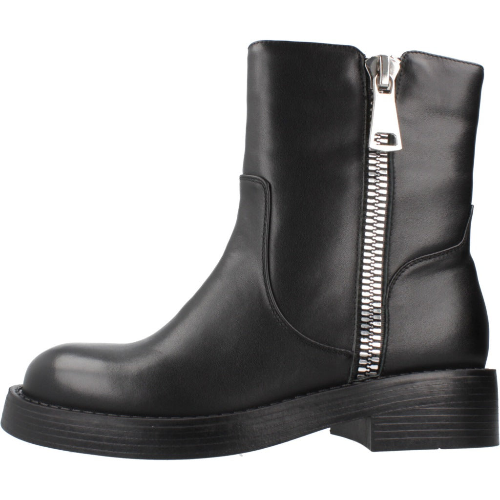 NOA HARMON CUP en color NEGRO  (2)