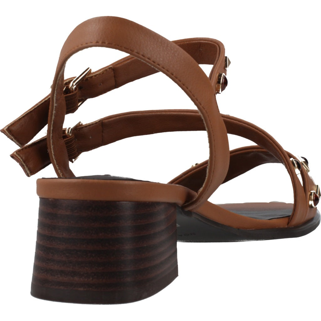 NOA HARMON CRETA en color CUERO  (3)