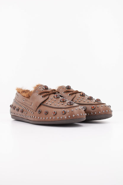 NOA HARMON N ZAPATO CASUA en color MRNCLR  (2)