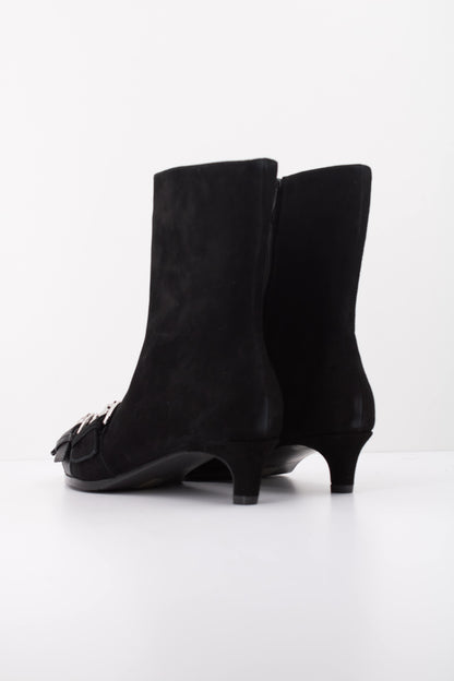 NOA HARMON PN ARIETE en color NEGRO  (4)