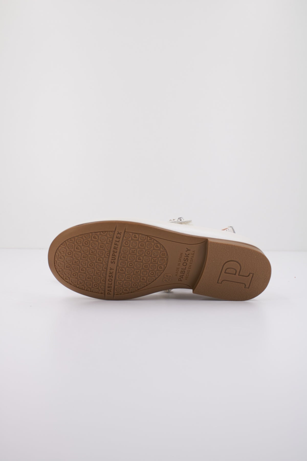 PABLOSKY P  en color NACAR  (4)