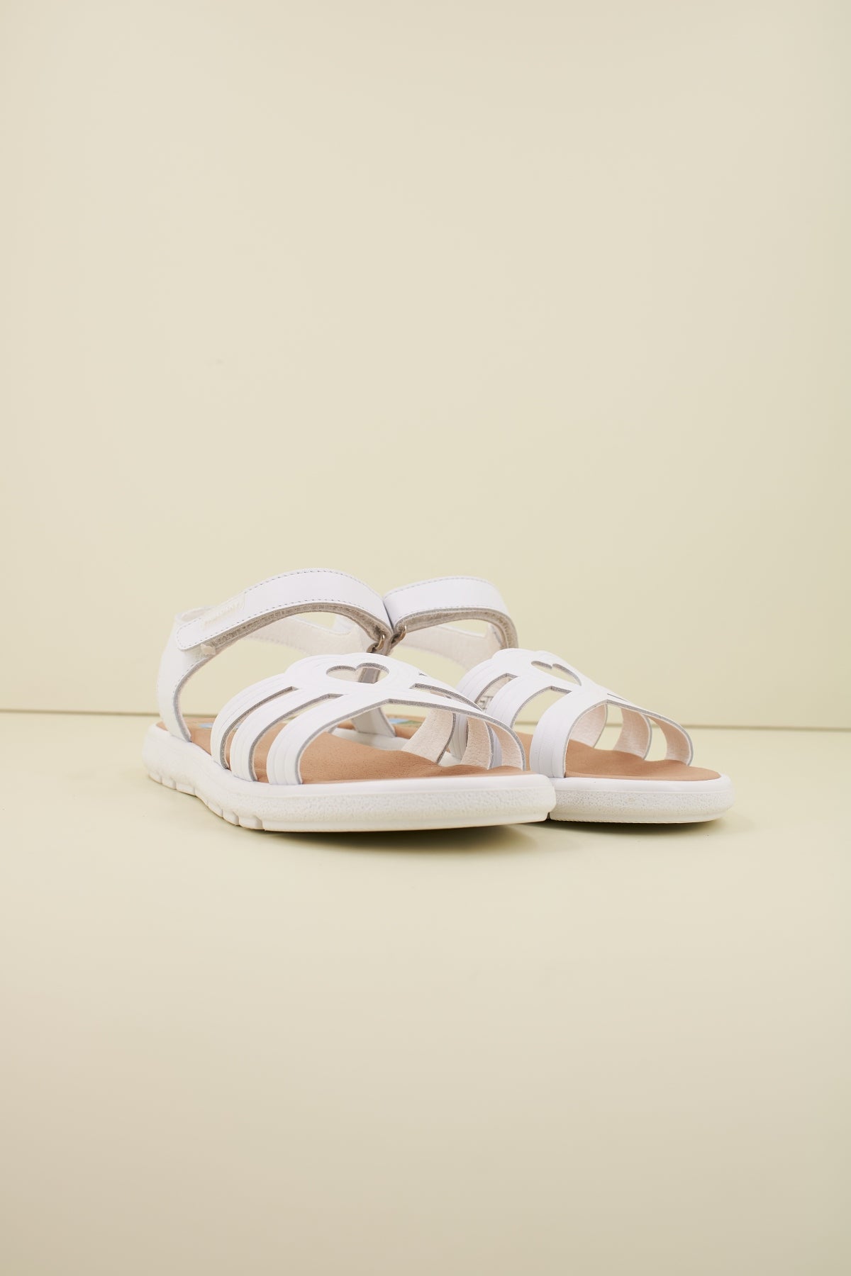 PABLOSKY P  en color BLANCO  (2)