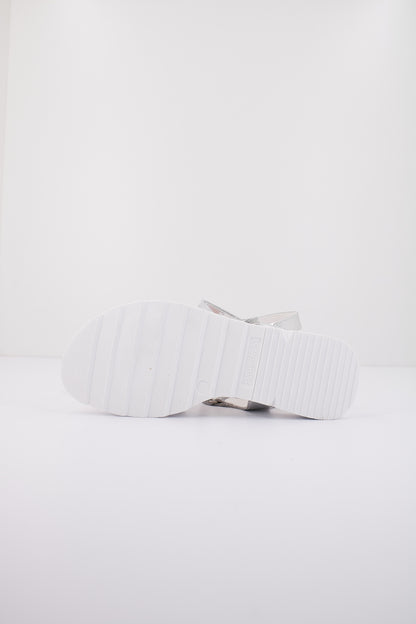 PABLOSKY P en color PLATA  (4)