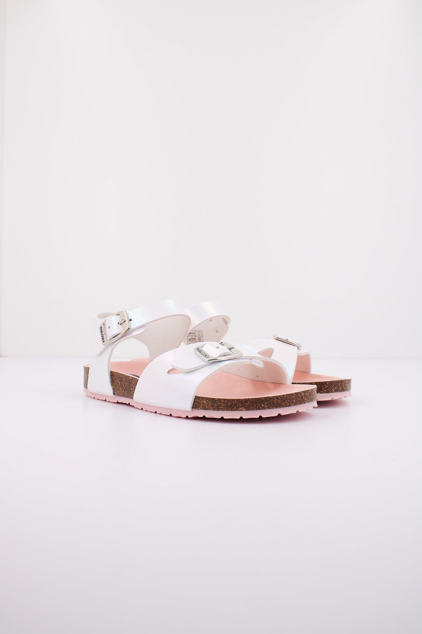 PABLOSKY P en color IRIS  (2)