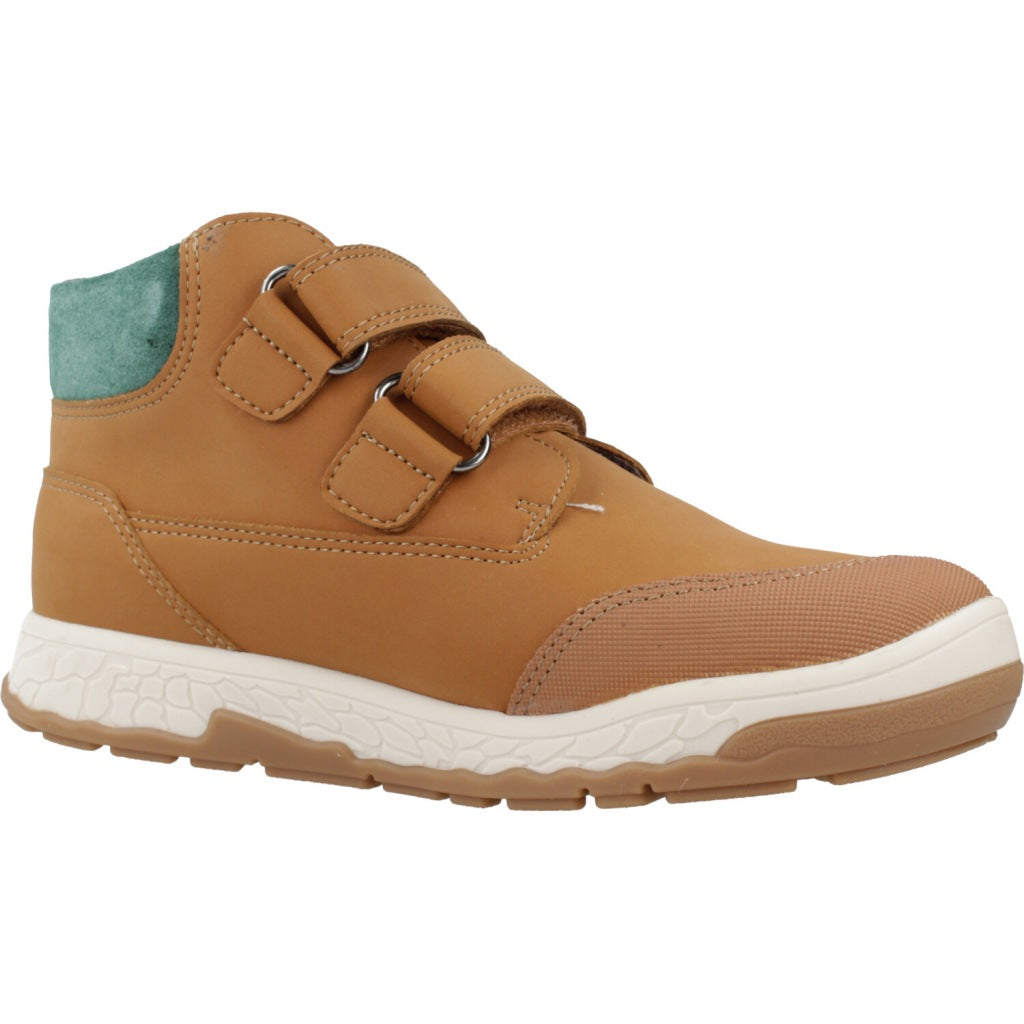PABLOSKY P  en color COGNAC  (5)