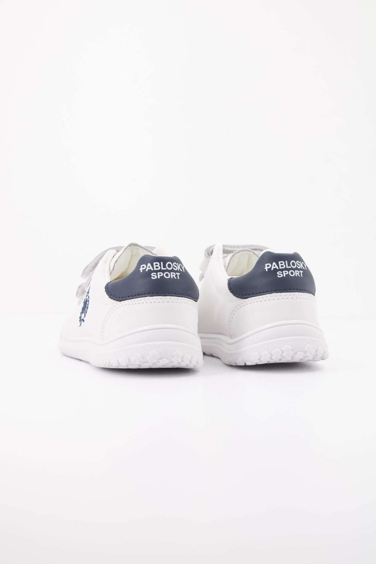 PABLOSKY  DEPORTIVO TIRA ADHE en color BLANCO  (4)