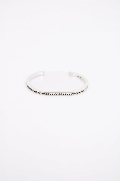 TWOJEYS  ICON MONOGRAM BANGL en color PLATA  (1)