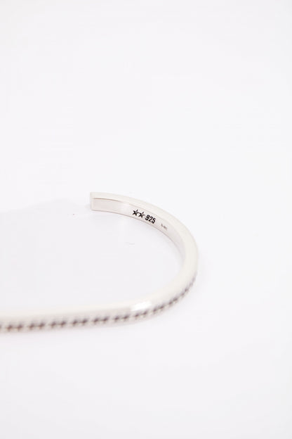 TWOJEYS  ICON MONOGRAM BANGL en color PLATA  (3)