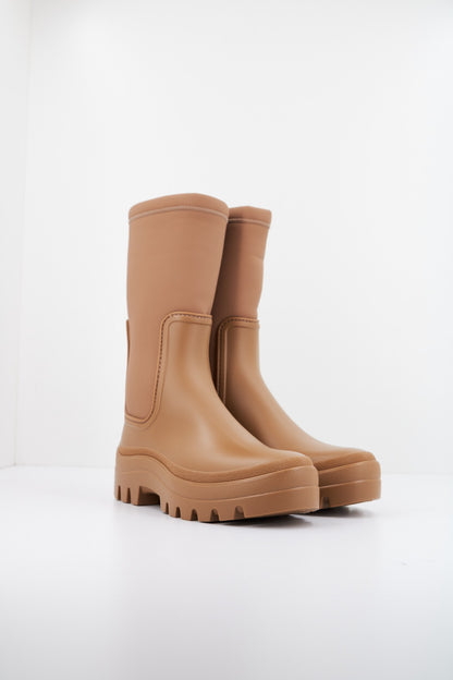 IGOR OUL ENGOMADO en color CUERO  (2)