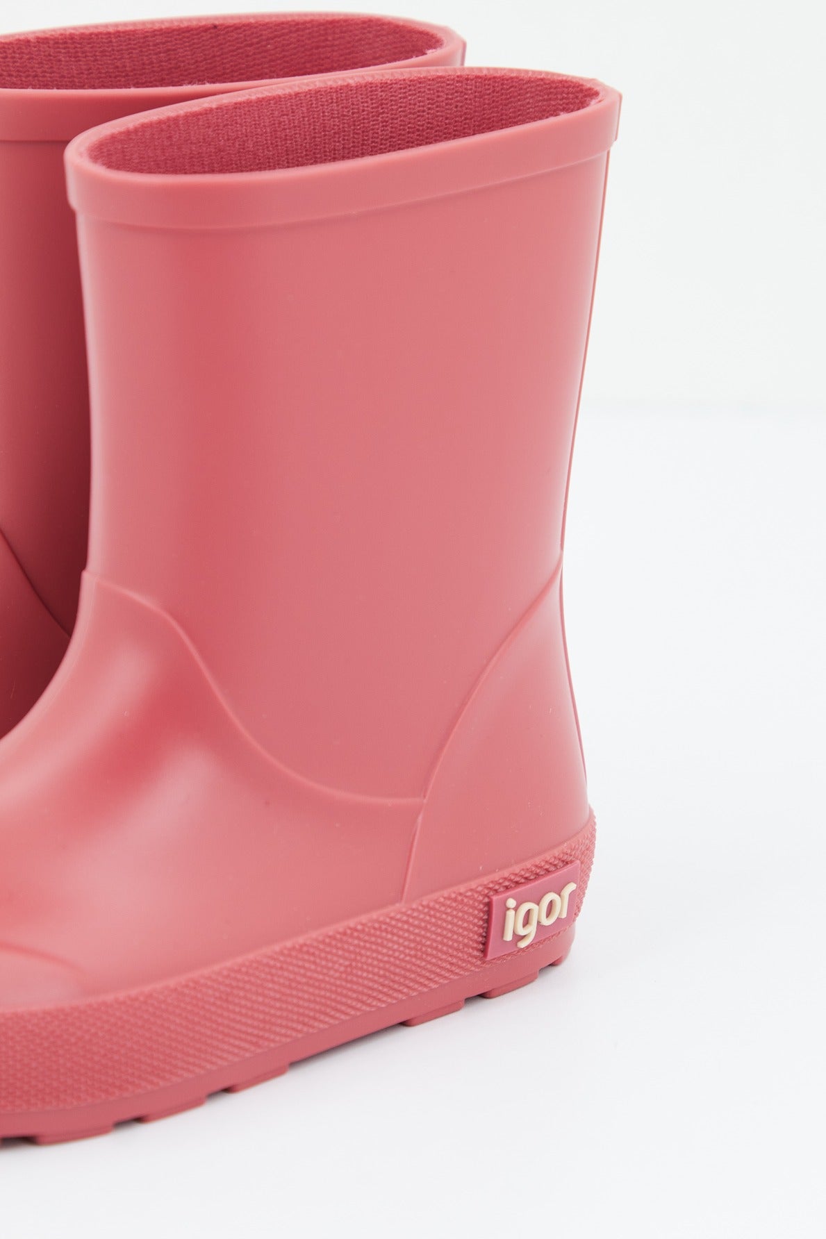 IGOR YOGI en color FRAMBUESA  (4)