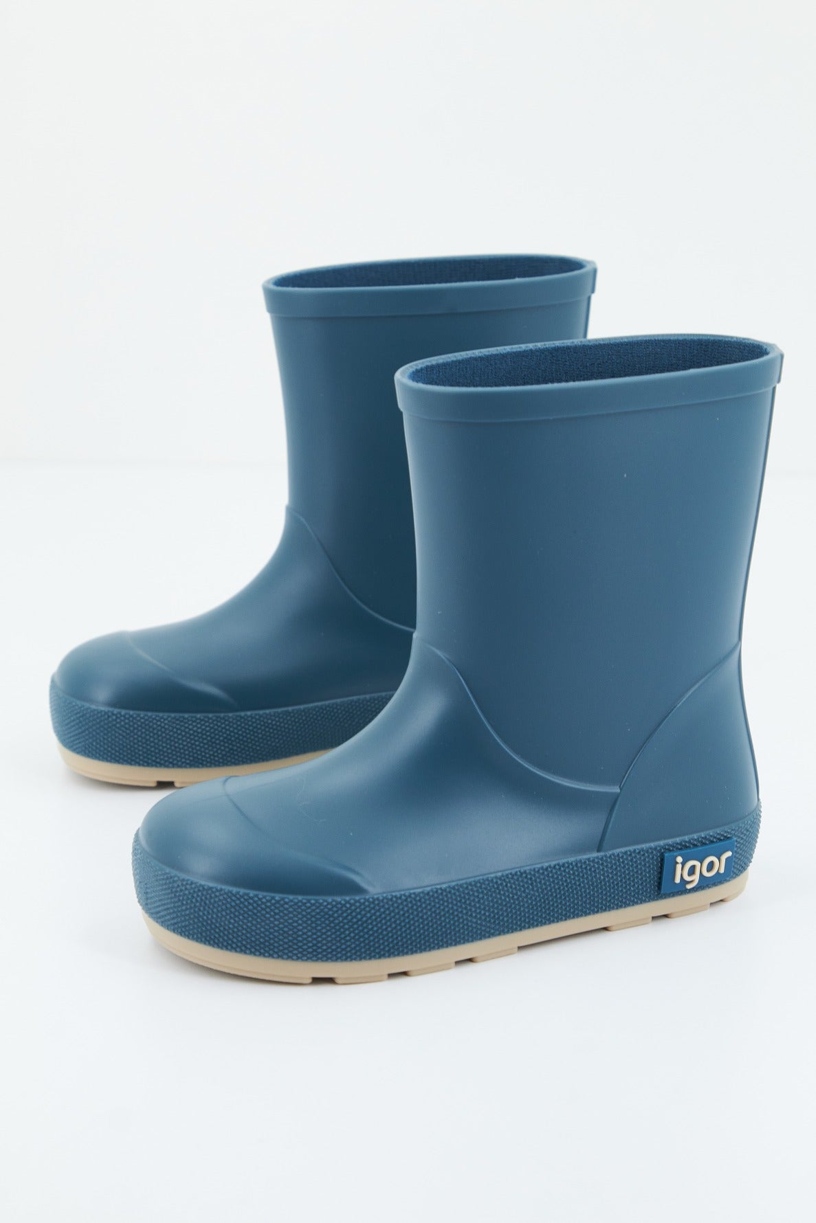 IGOR YOGI DK en color PETROLEO  (2)