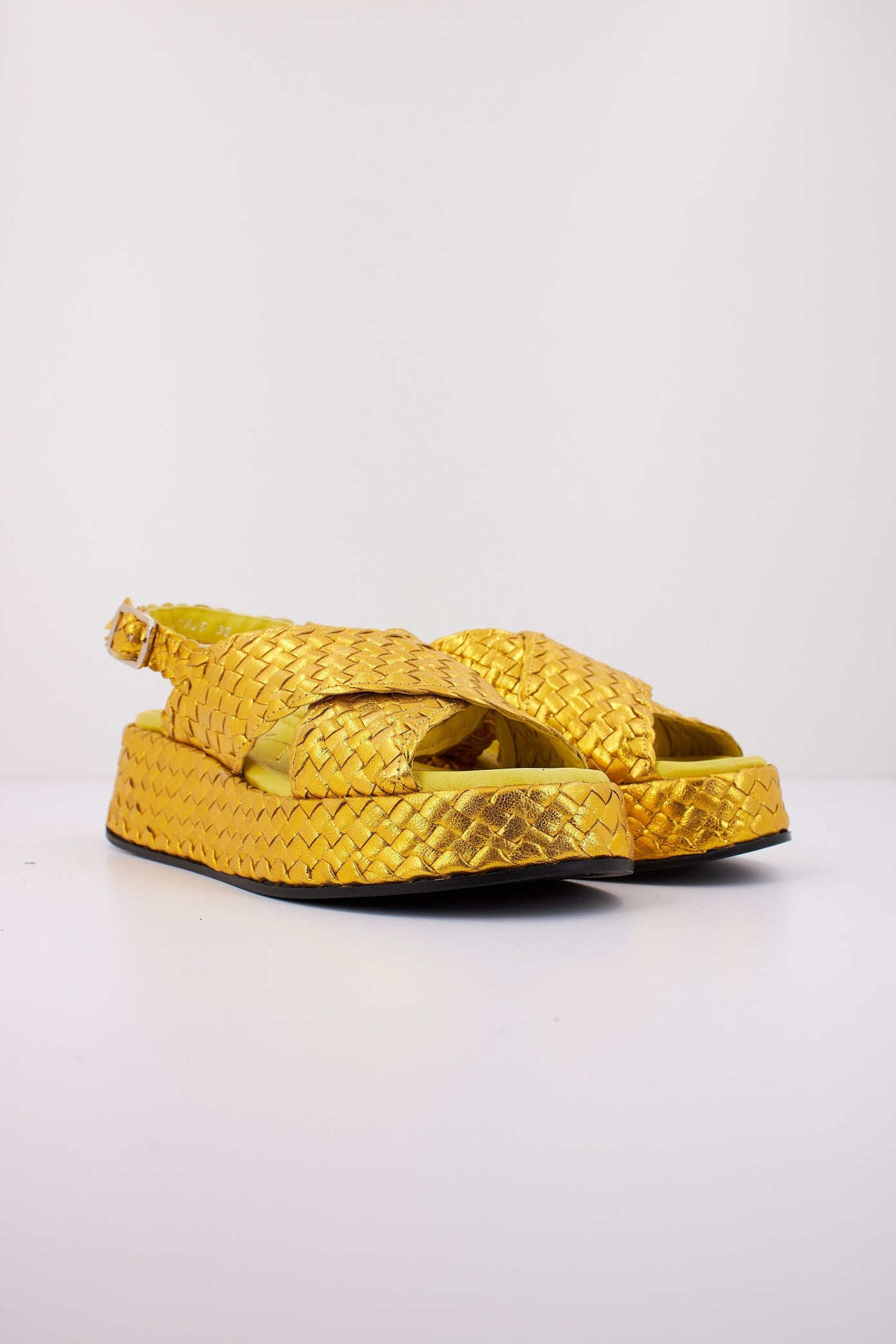 PONS QUINTANA MAUI en color MOSTAZA  (2)