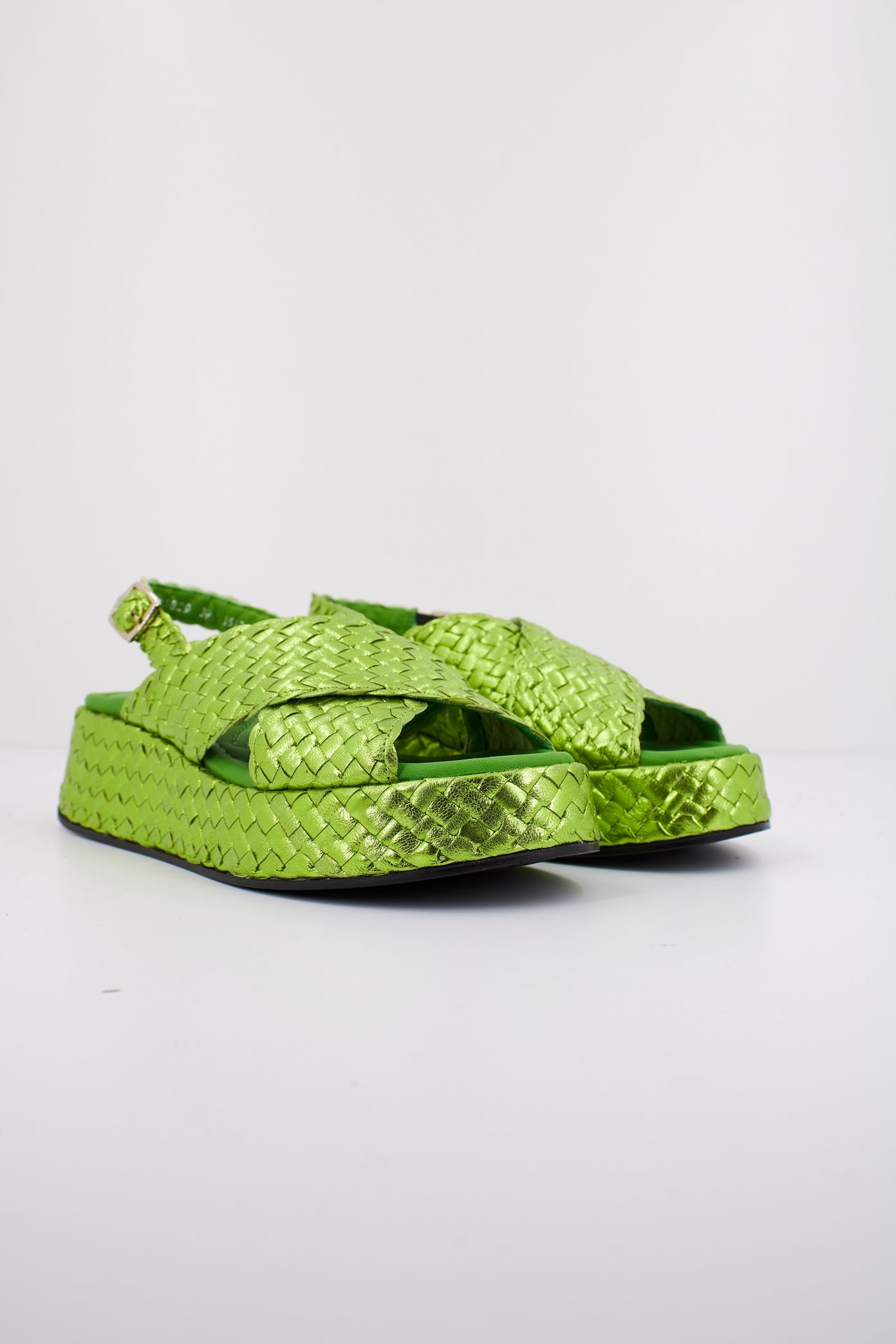 PONS QUINTANA MAUI en color MANZANA  (2)