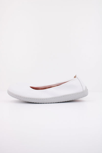 QUONDAM QUEEN en color BLANCO  (1)