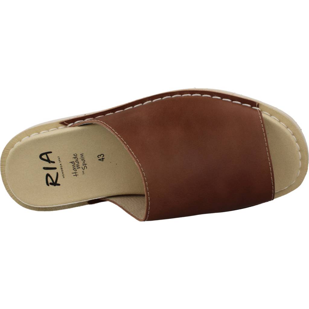 RIA MENORCA  CAB en color CUERO  (7)