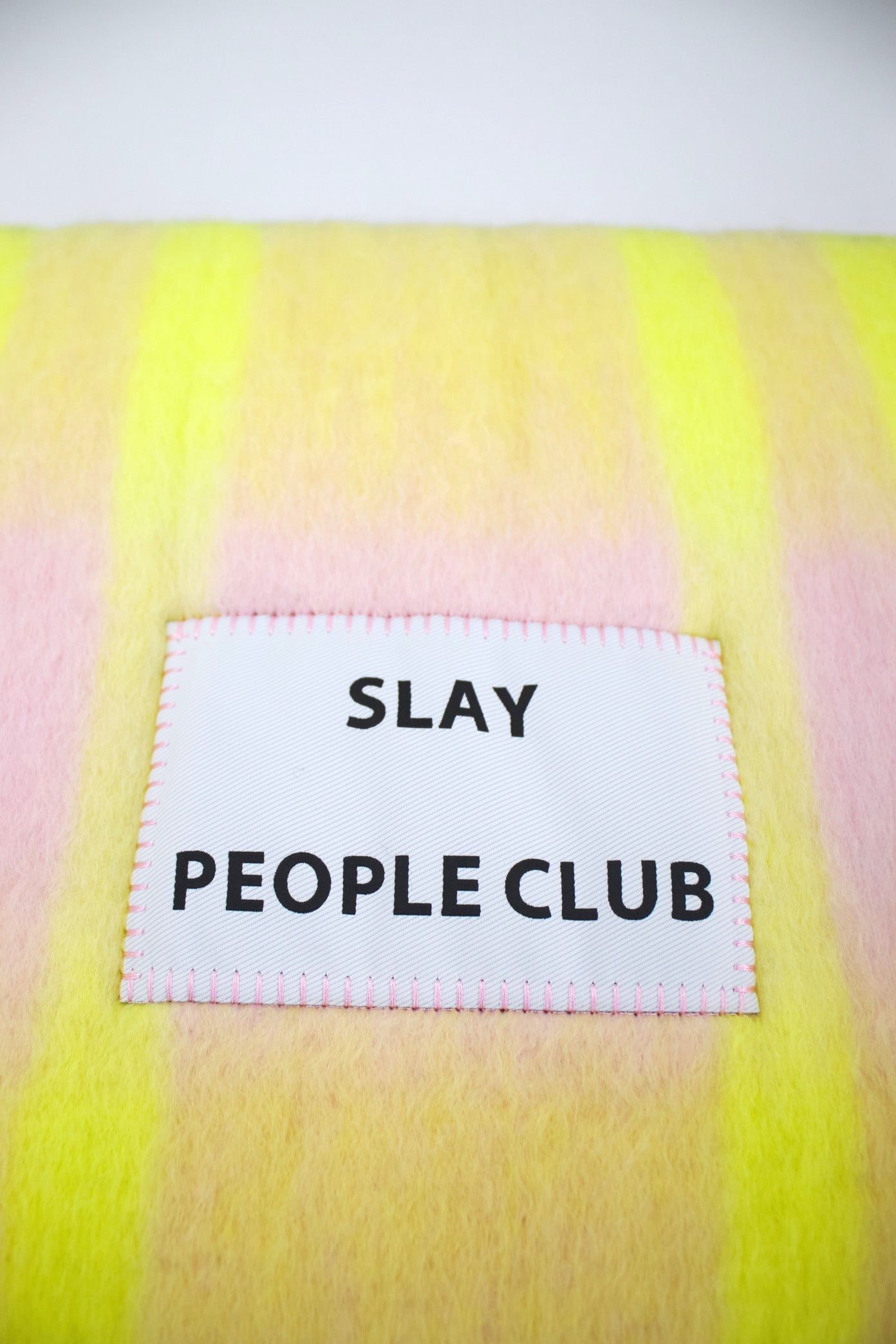 VERB TO DO SLAY PEOPLE CLUB en color MULTI  (3)