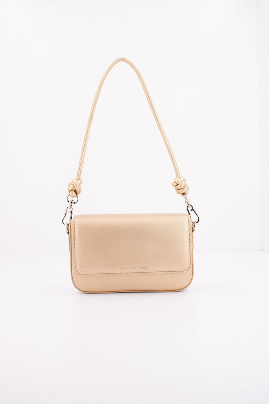 OLIVIA MAREQUE PANTONE  en color DORADO  (1)