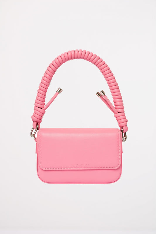 OLIVIA MAREQUE PANTONE en color RSAPALRIZ  (1)