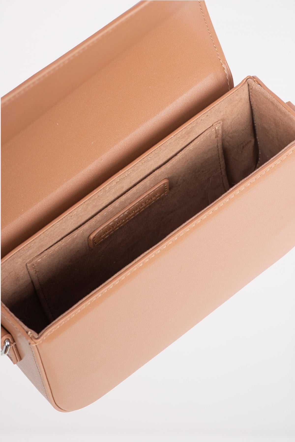 OLIVIA MAREQUE PANTONE  en color MARRON  (3)