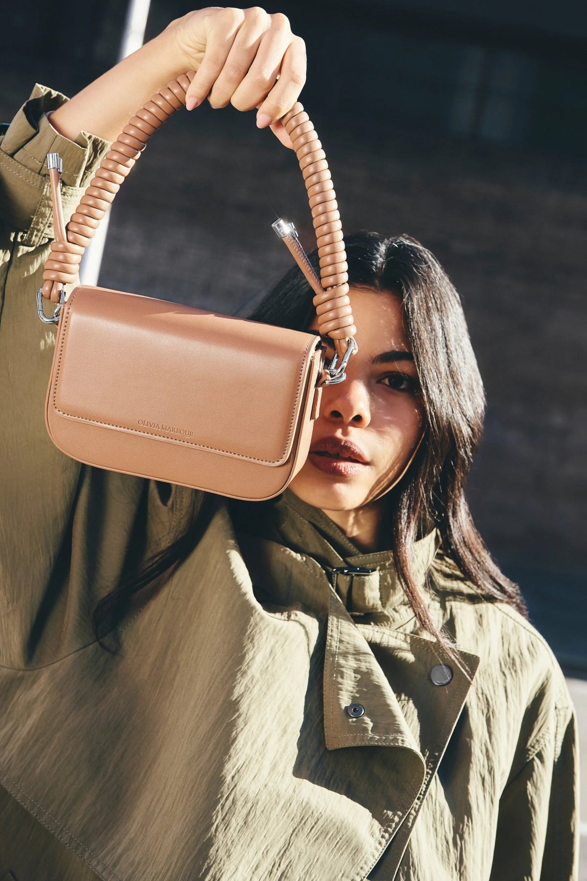 OLIVIA MAREQUE PANTONE  en color MARRON  (4)