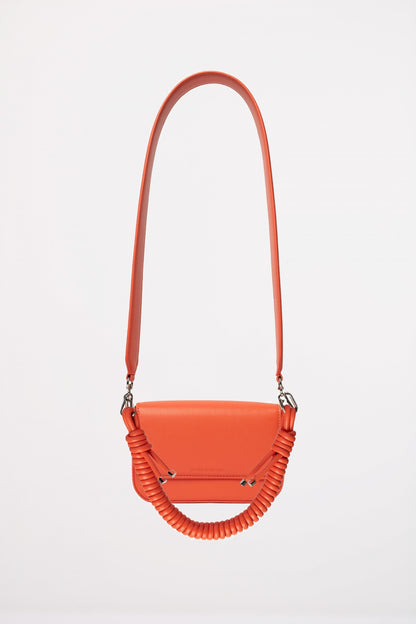 OLIVIA MAREQUE PANTONE  en color NARANJA  (1)