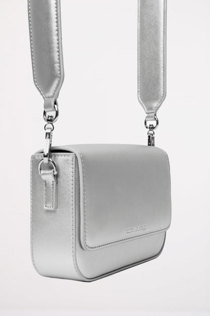 OLIVIA MAREQUE PANTONE  en color PLATA  (2)