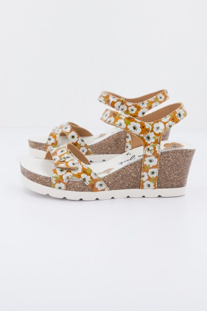 PANAMA JACK JULIA GARDENB en color VINTAGE  (1)