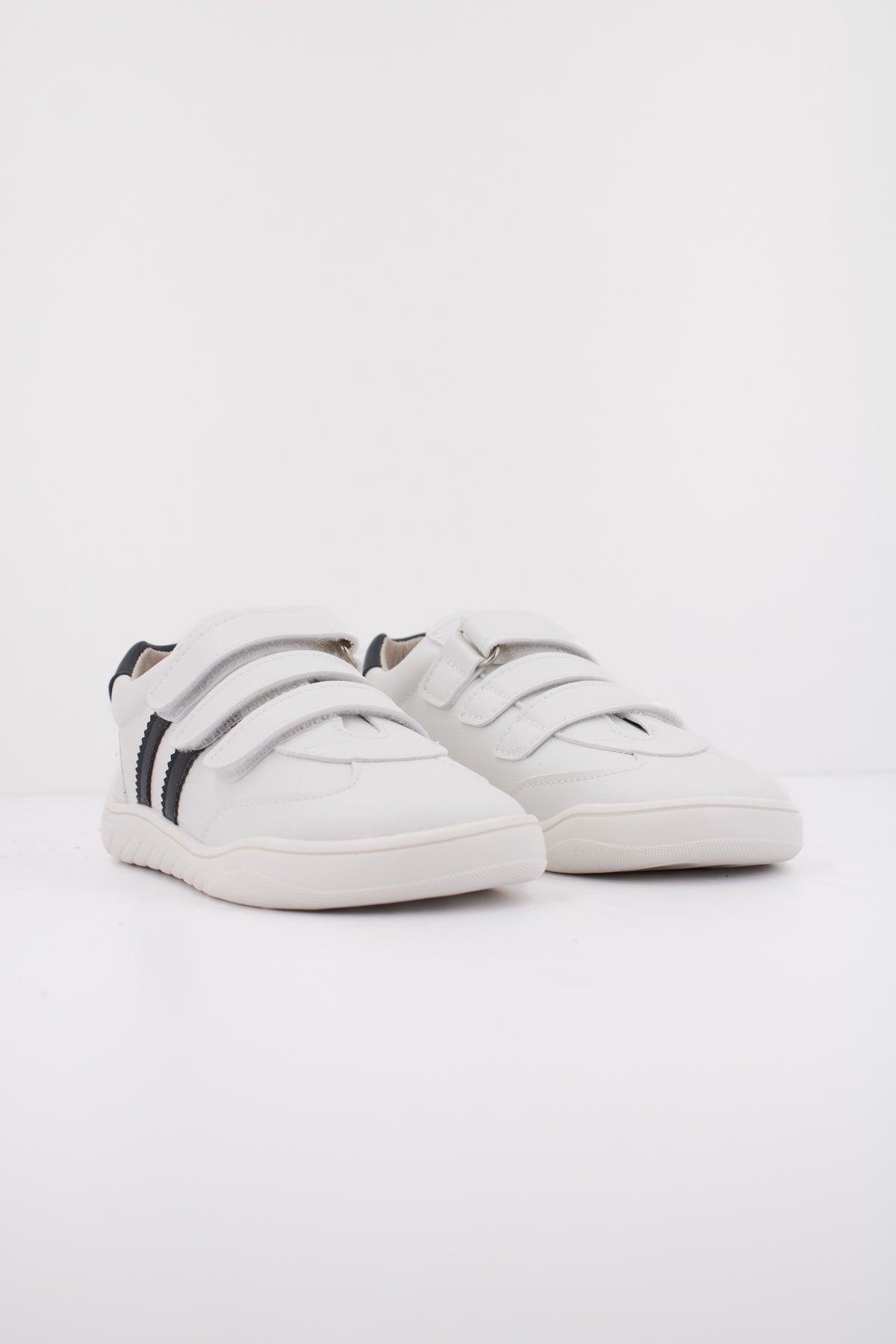 PIRUFLEX PF  en color BLANCO  (2)