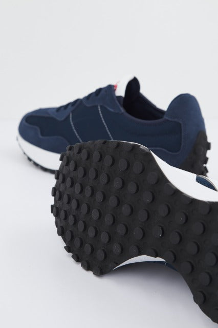 NEW BALANCE MS CNW en color CNW  (3)