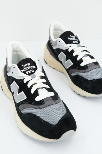 NEW BALANCE URHC en color RHC  (1)