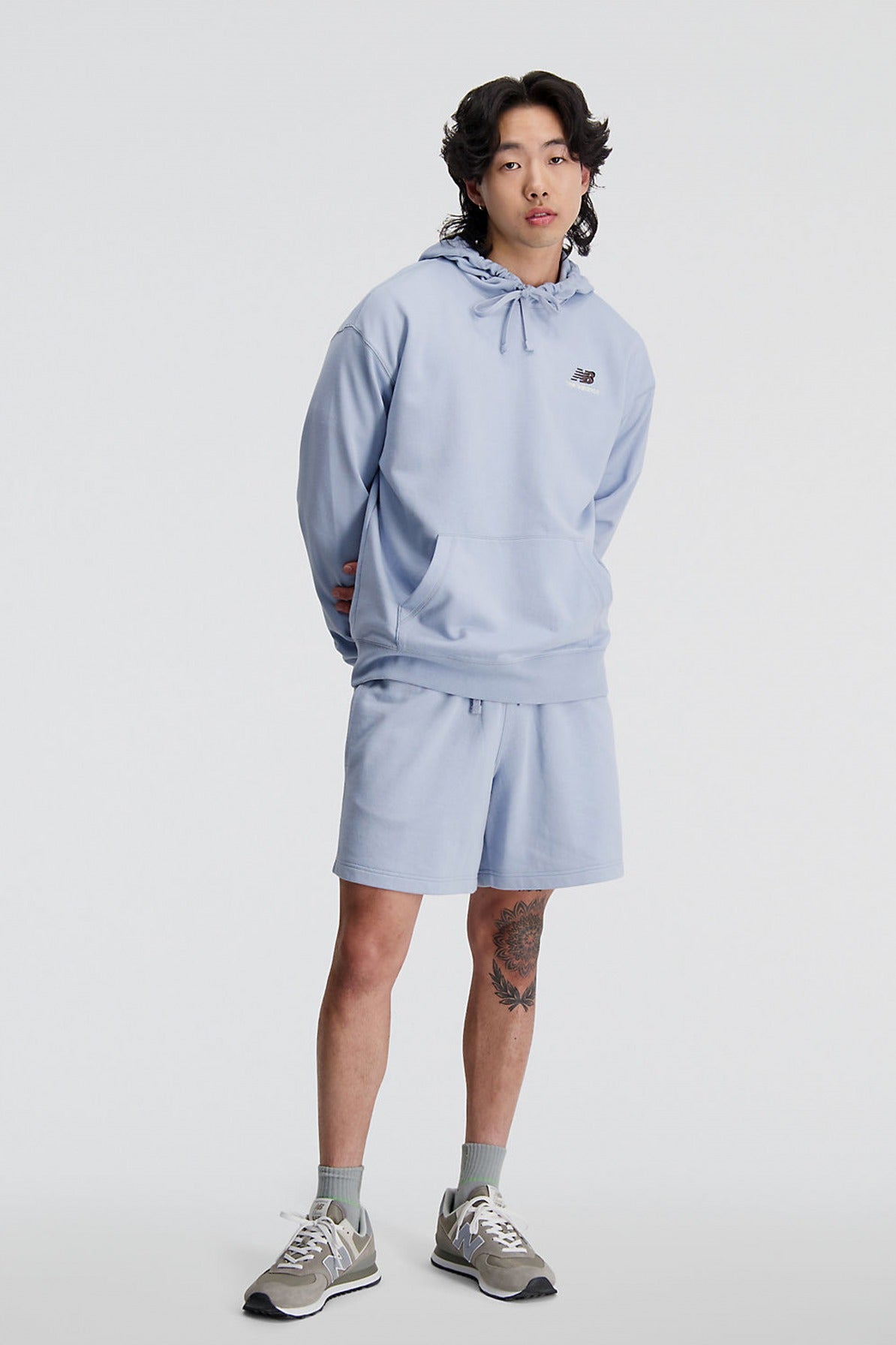 NEW BALANCE TERRY HOODIE en color LAY  (4)