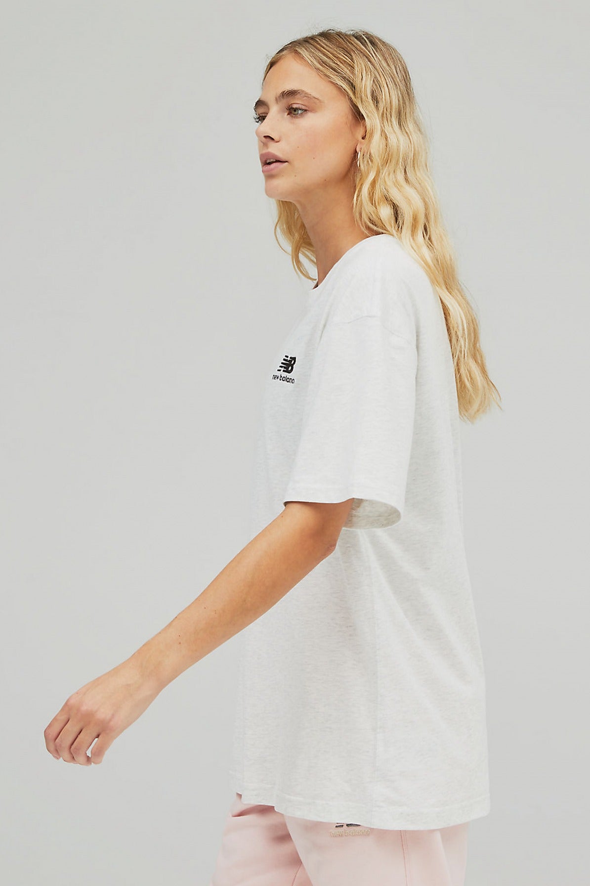 NEW BALANCE UNI-SSENTIALS COTTON en color SAH  (3)