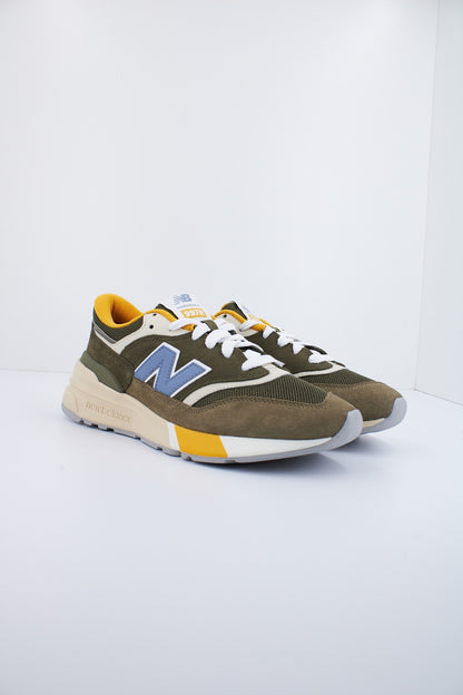 NEW BALANCE U RBB en color RBB  (2)