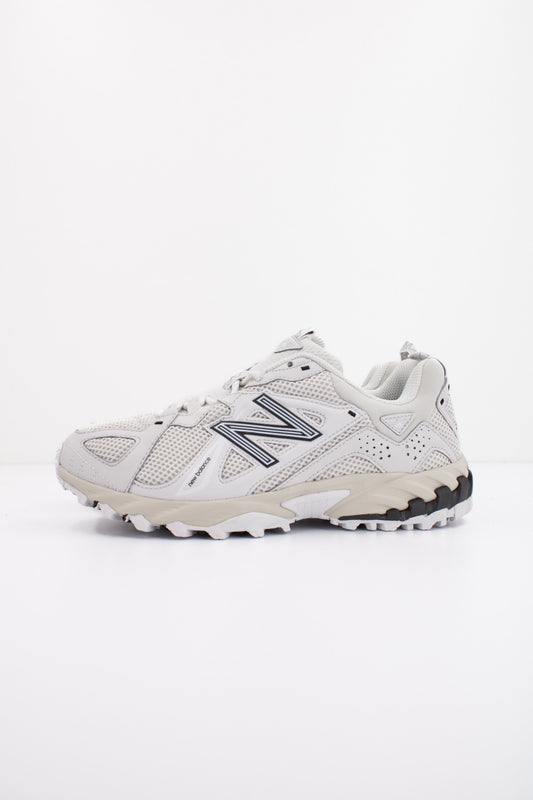 NEW BALANCE ML TBA en color TBA  (1)