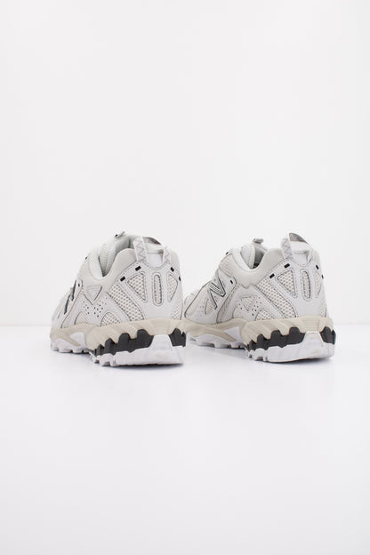 NEW BALANCE ML TBA en color TBA  (3)