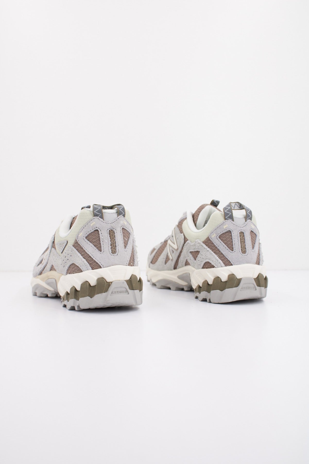 NEW BALANCE ML TE en color TE  (3)